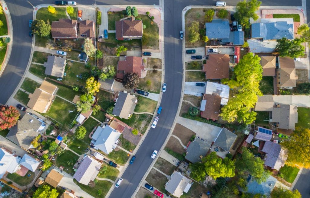 overview of a neighbourhood